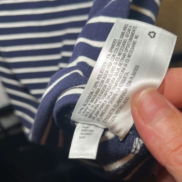 Isabel maternity, blue and white striped short sleeved dress size medium - Picture 7 of 8